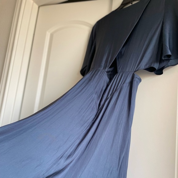 Maje FLOWING SATIN SCARF DRESS - Picture 12 of 15